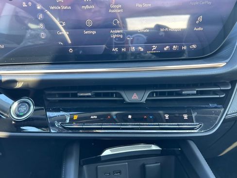 New 2026 Buick Envision Avenir AWD/4WD image 28
