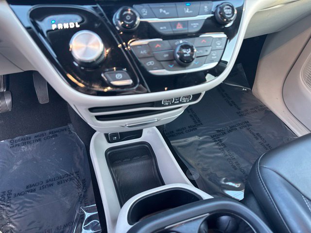 Used 2023 Chrysler Pacifica Touring-L FWD image 56