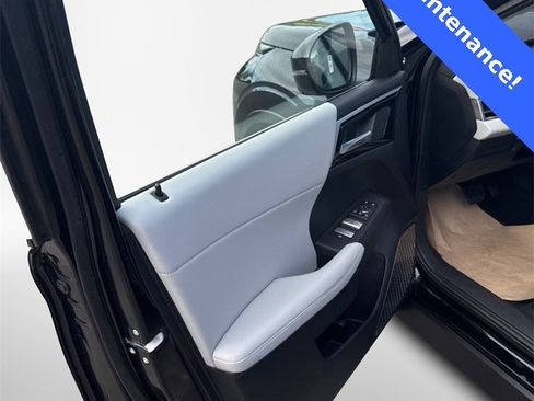 New 2025 Mitsubishi Outlander SE image 17