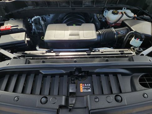 Used 2023 Chevrolet Silverado 1500 RST w/ Z71 Off-Road Package image 31