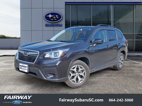 Used 2019 Subaru Forester Premium w/ All-Weather Package image 1