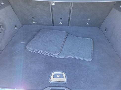 Used 2022 Mercedes-Benz GLC 300 w/ Premium Package Lite image 6