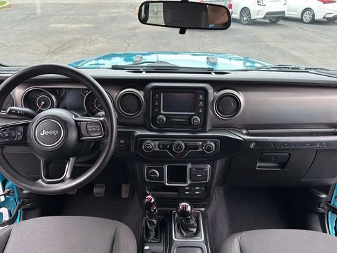 Used 2020 Jeep Wrangler Unlimited Sport AWD/4WD image 16