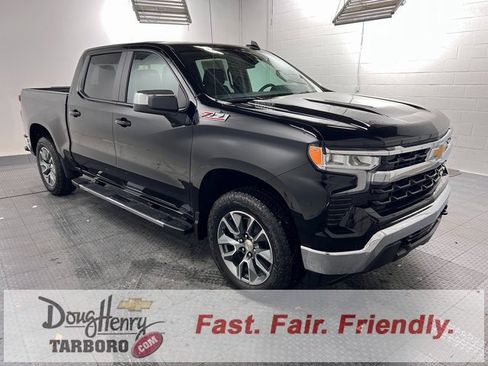 New 2025 Chevrolet Silverado 1500 LT w/ Z71 Off-Road Package image 3