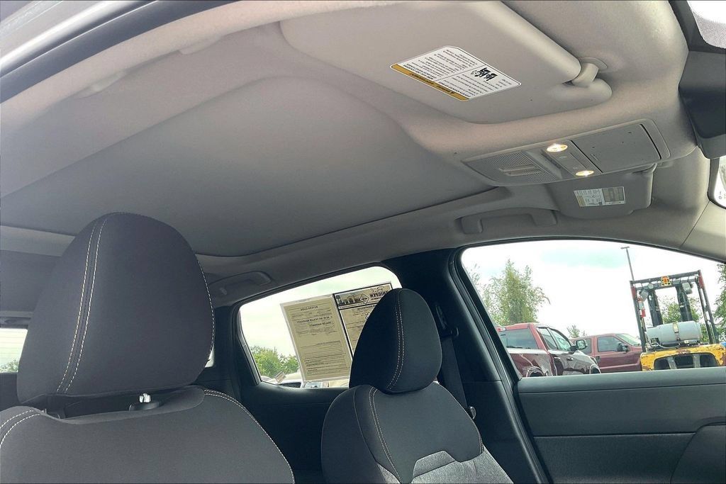 Used 2025 Nissan Kicks SV w/ SV Premium Package FWD image 22