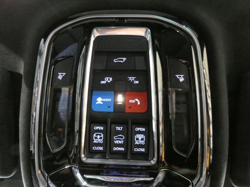 Used 2024 Jeep Grand Cherokee L Summit AWD/4WD image 22
