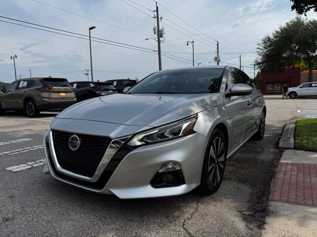Used 2019 Nissan Altima 2.5 SV FWD image 4