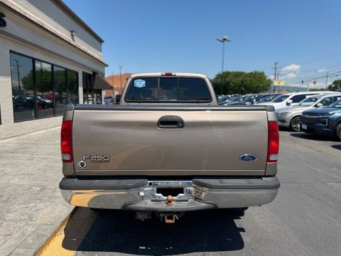 Used 2004 Ford F250 Lariat AWD/4WD image 8