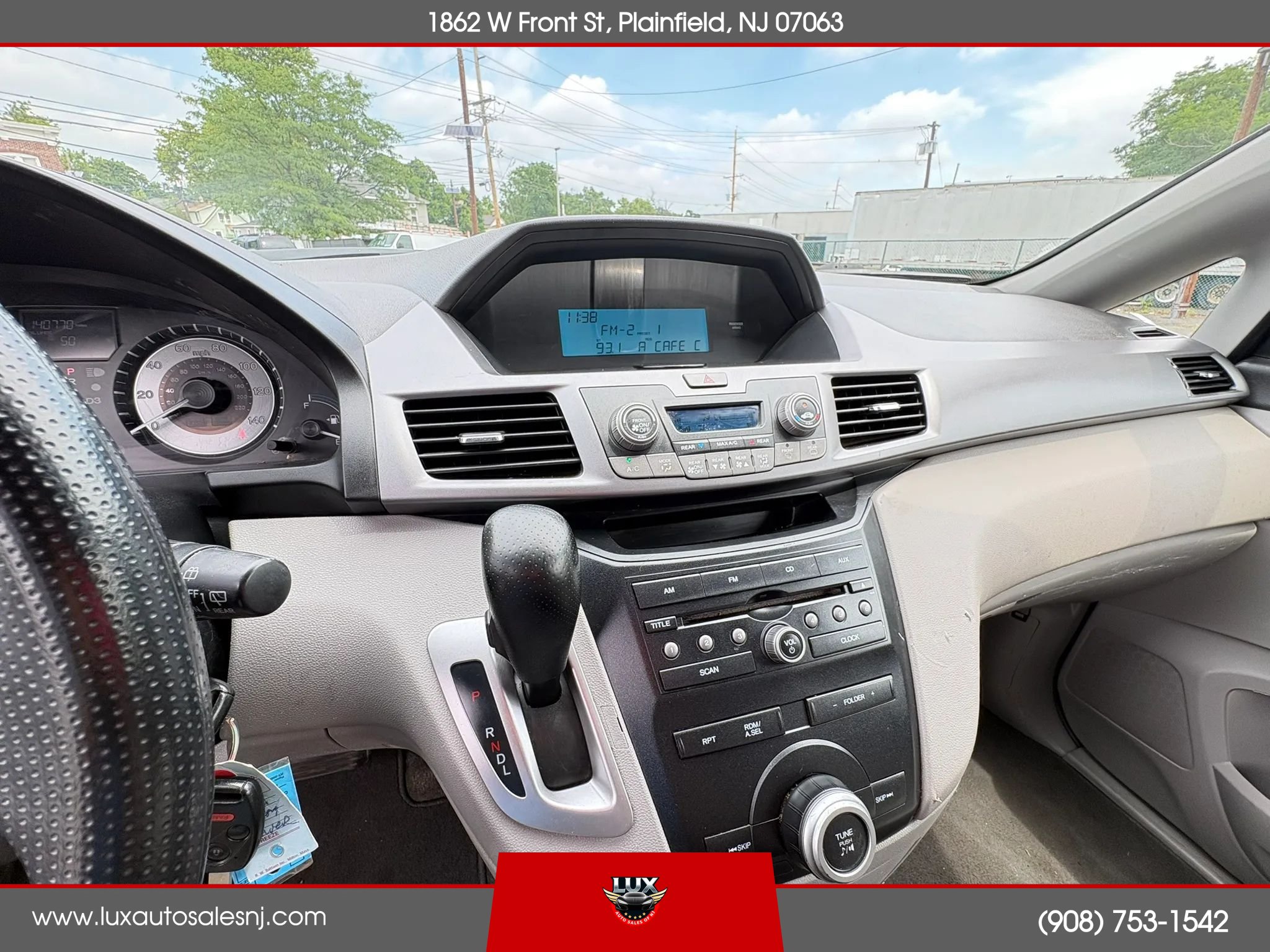 Used 2011 Honda Odyssey LX image 25
