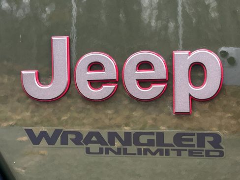 Used 2021 Jeep Wrangler Unlimited Rubicon w/ Steel Bumper Group image 28