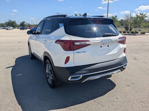 Certified 2023 Kia Seltos S FWD image 7