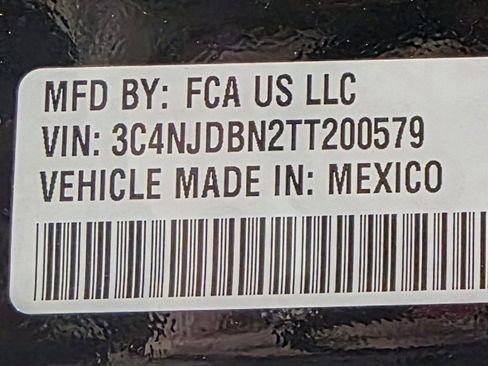 New 2026 Jeep Compass Latitude AWD/4WD image 41