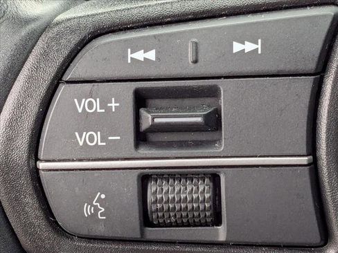 Used 2023 Honda Accord Sport image 7