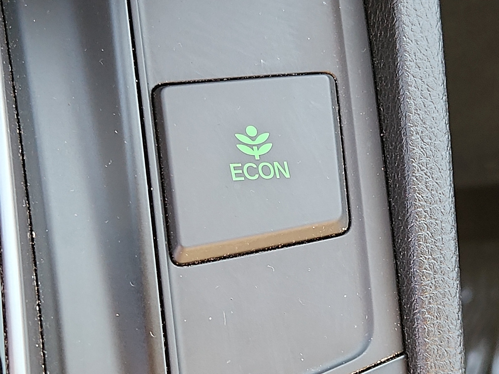 Used 2017 Honda CR-V EX image 25
