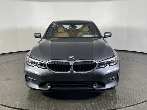 Certified 2022 BMW 330i xDrive Sedan w/ Premium Package 2 image 2