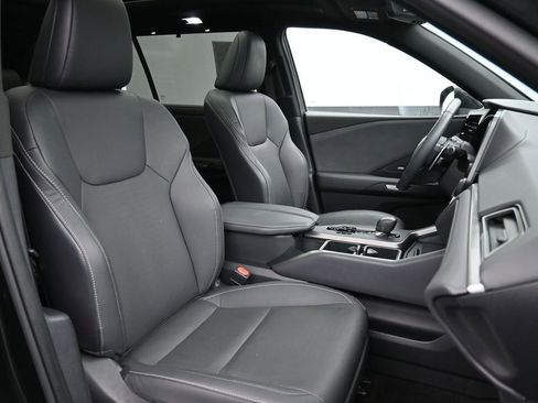Used 2024 Lexus TX 350 AWD w/ Technology Package image 29