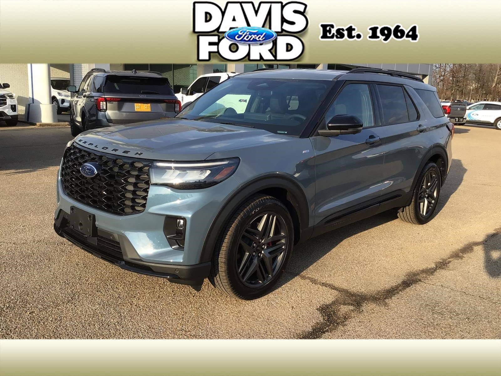 New 2026 Ford Explorer ST-Line w/ ST-Line Street Pack RWD image 1