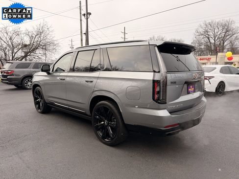 Used 2025 Cadillac Escalade Sport w/ Touring Package image 4