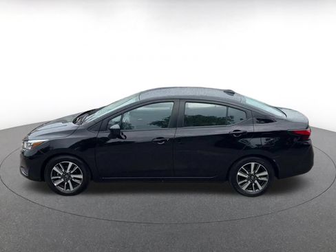 Used 2025 Nissan Versa SV FWD image 8