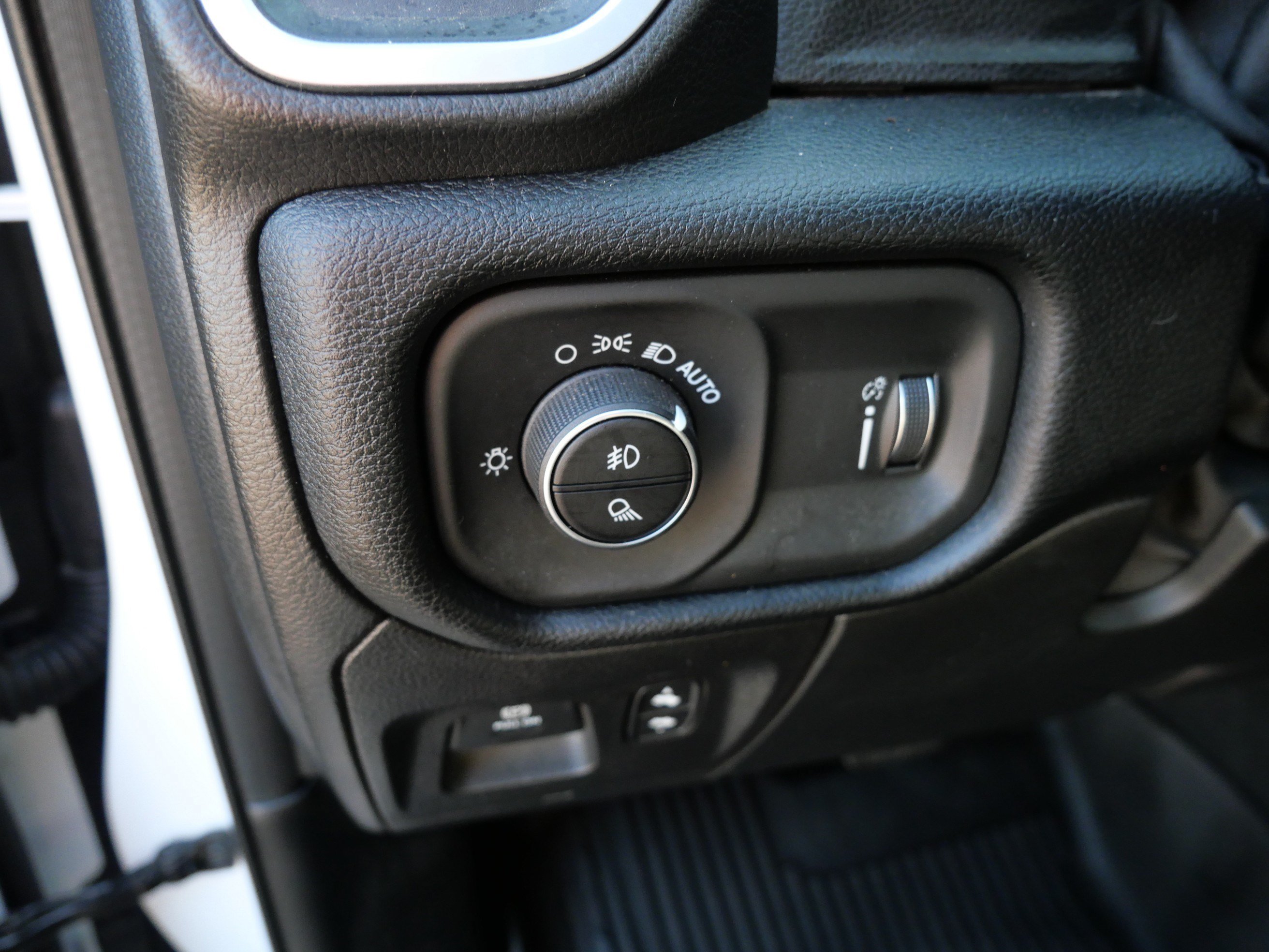 Certified 2021 RAM 1500 Big Horn AWD/4WD image 23