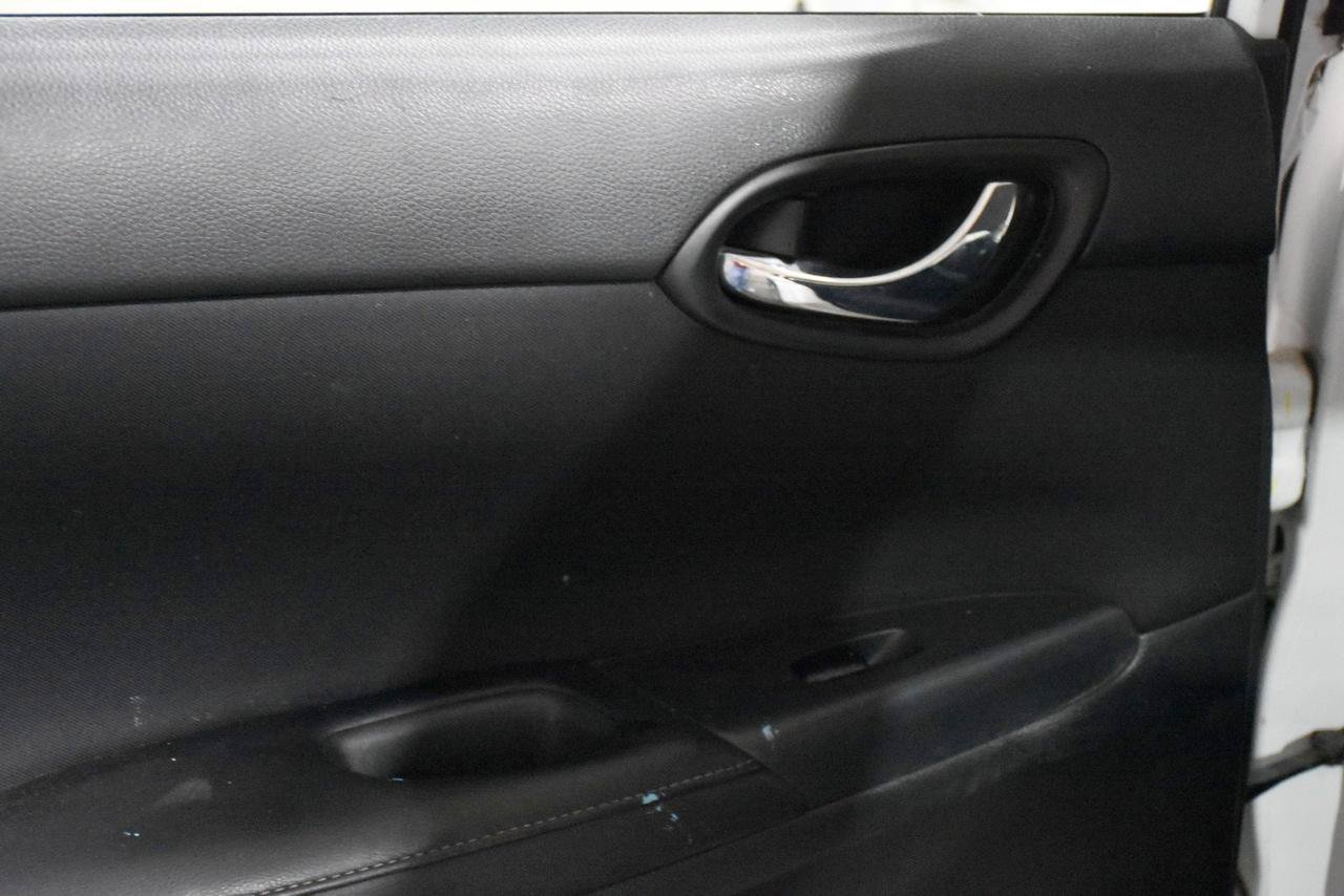 Used 2017 Nissan Sentra S FWD image 31
