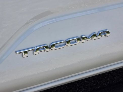 Used 2025 Toyota Tacoma SR5 RWD image 28