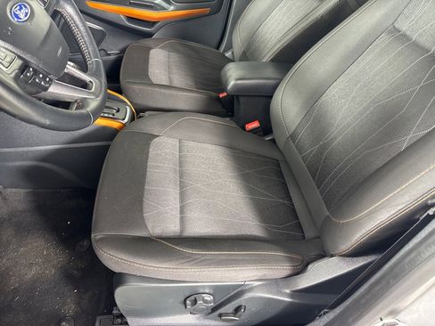 Used 2021 Ford EcoSport SE w/ SE Convenience Package image 14