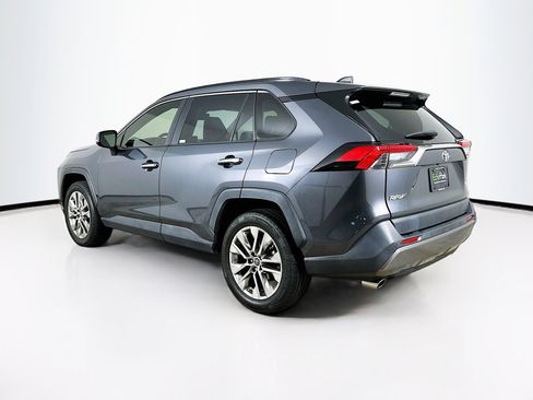 Used 2019 Toyota RAV4 Limited image 5