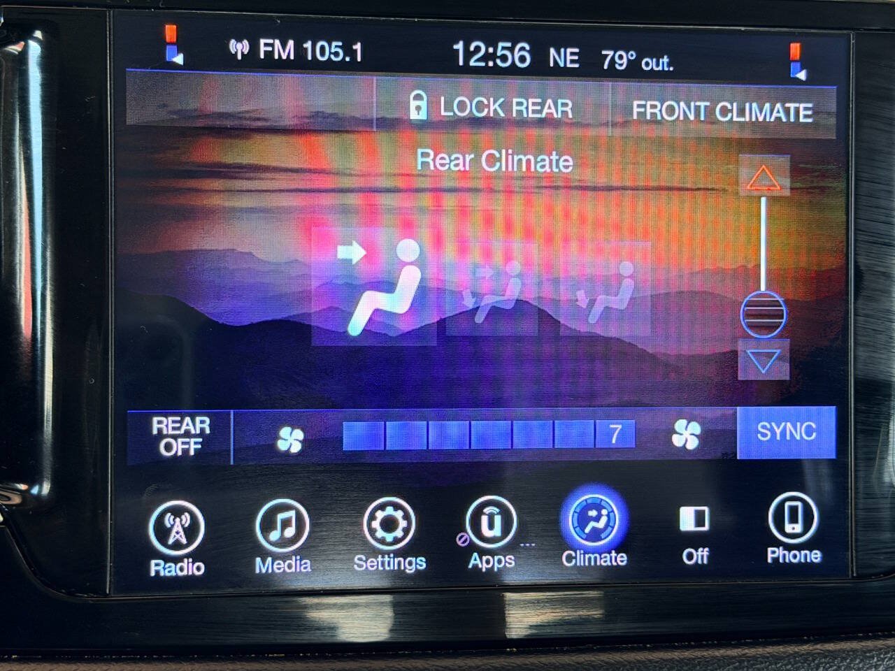 Used 2017 Chrysler Pacifica Touring FWD image 48