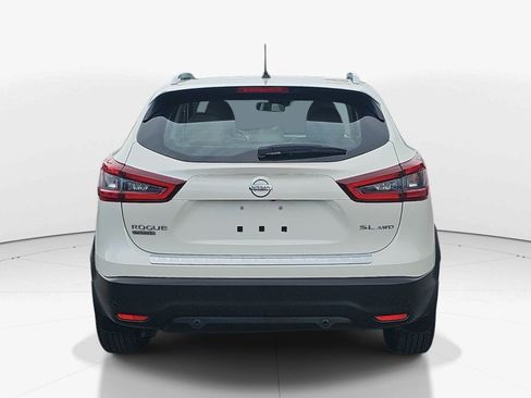Used 2022 Nissan Rogue Sport SL AWD/4WD image 5