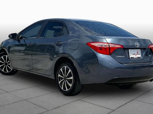 Used 2018 Toyota Corolla LE FWD image 12