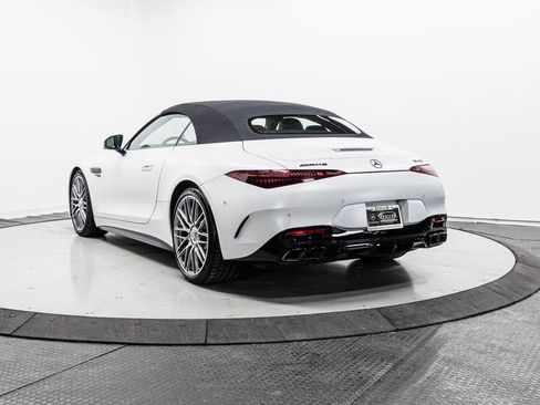 Used 2023 Mercedes-Benz SL 63 AMG 4MATIC image 31