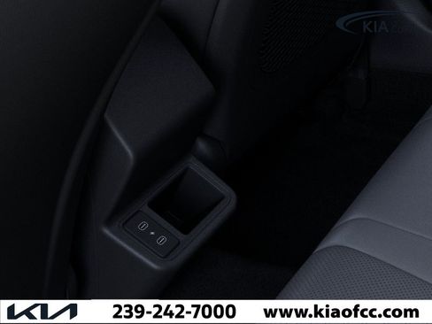 New 2026 Kia K4 EX image 26