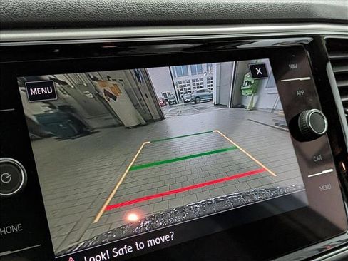 Used 2018 Volkswagen Atlas SEL Premium image 14