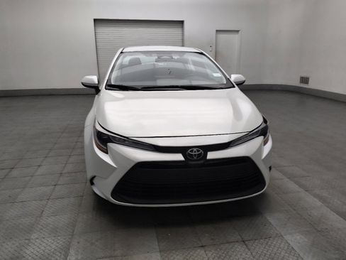 Used 2025 Toyota Corolla LE FWD image 14