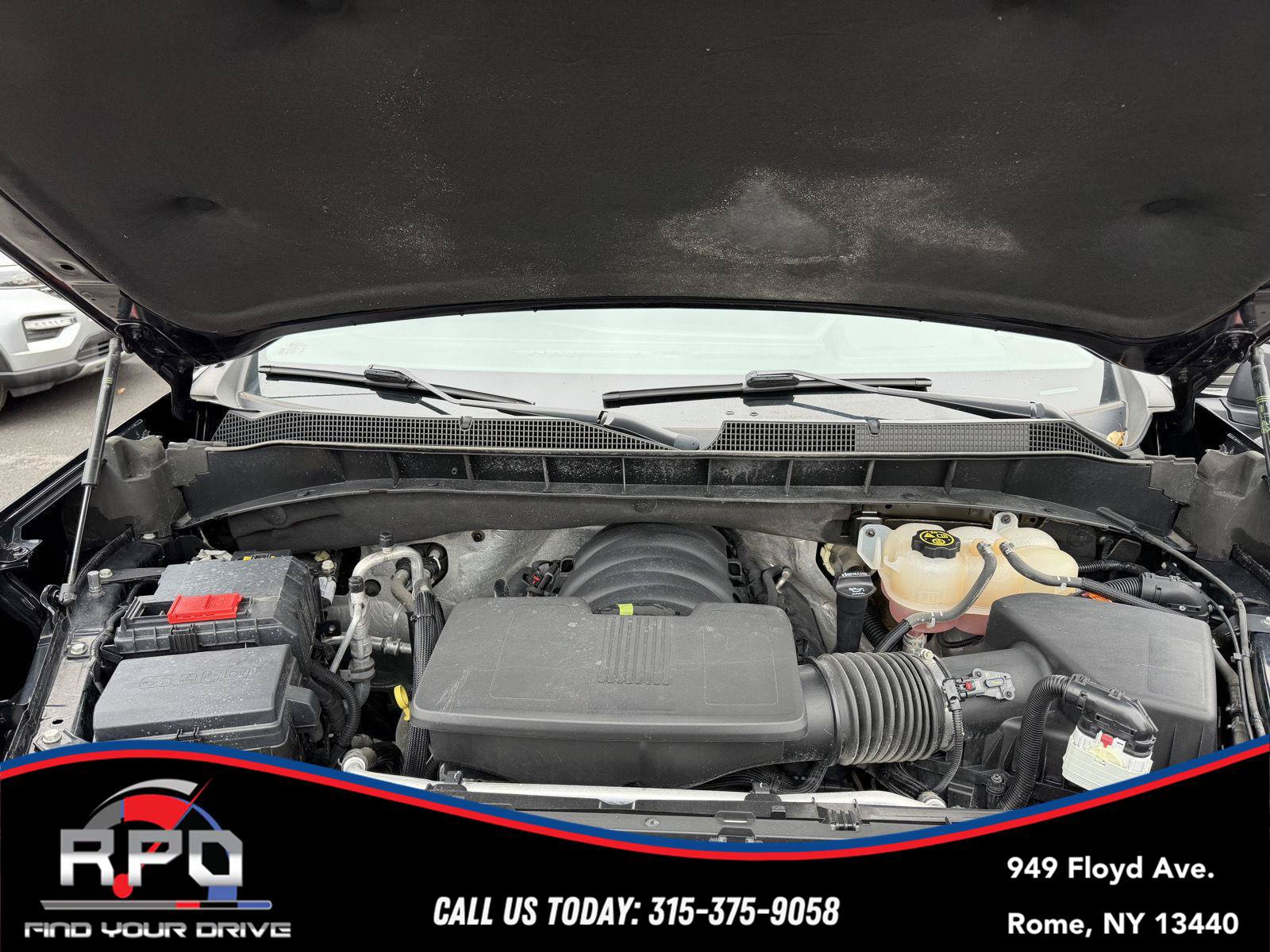 Used 2023 Chevrolet Silverado 1500 RST w/ Redline Edition AWD/4WD image 11