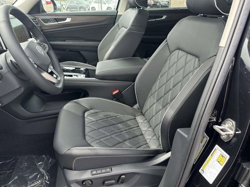 New 2026 Volkswagen Atlas SEL Premium R-Line AWD/4WD image 15