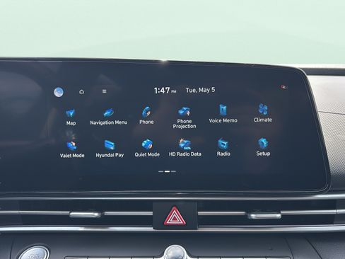 New 2026 Hyundai Elantra Limited FWD image 15