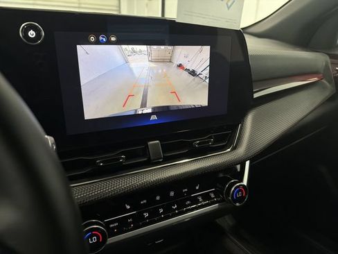 Used 2026 Chevrolet Equinox RS AWD/4WD image 26