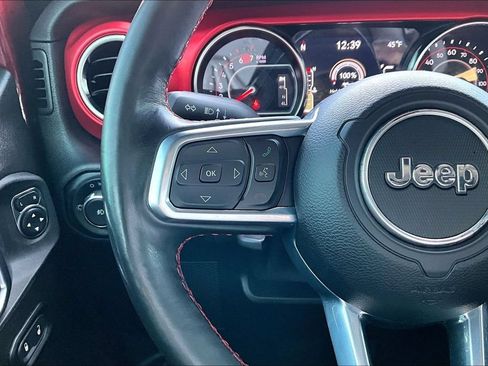 Used 2021 Jeep Wrangler Unlimited Rubicon AWD/4WD image 25