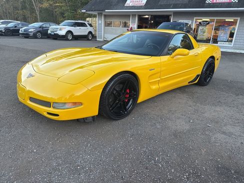 Used 2003 Chevrolet Corvette Z06 w/ Memory Package, 3 Drivers image 1