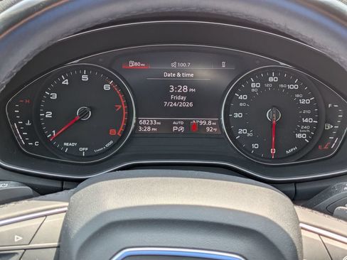 Used 2023 Audi Q5 2.0T Premium w/ Convenience Package AWD/4WD image 19