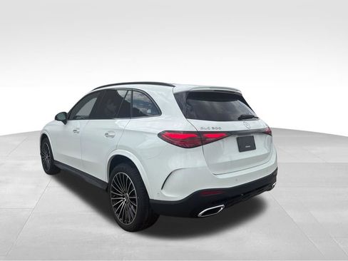 New 2026 Mercedes-Benz GLC 300 4MATIC image 3