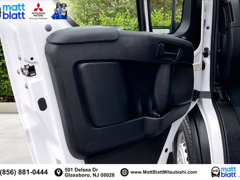 Used 2025 RAM ProMaster 2500 w/ Convenience Group image 25