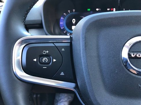 Used 2023 Volvo XC40 B5 Plus w/ Driver Assist Package image 22