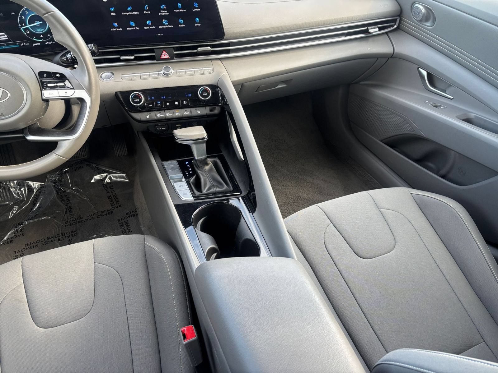 Used 2025 Hyundai Elantra SEL FWD image 42