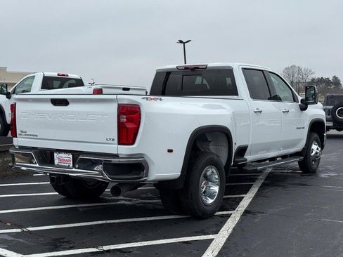 New 2026 Chevrolet Silverado 3500 LTZ w/ LTZ Convenience Package image 24