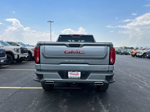 New 2026 GMC Sierra 1500 AT4 w/ AT4 Premium Package AWD/4WD image 7
