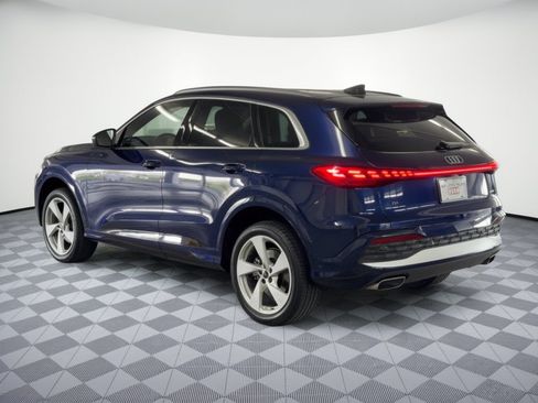 Certified 2025 Audi Q5 Premium w/ Premium Plus AWD/4WD image 3