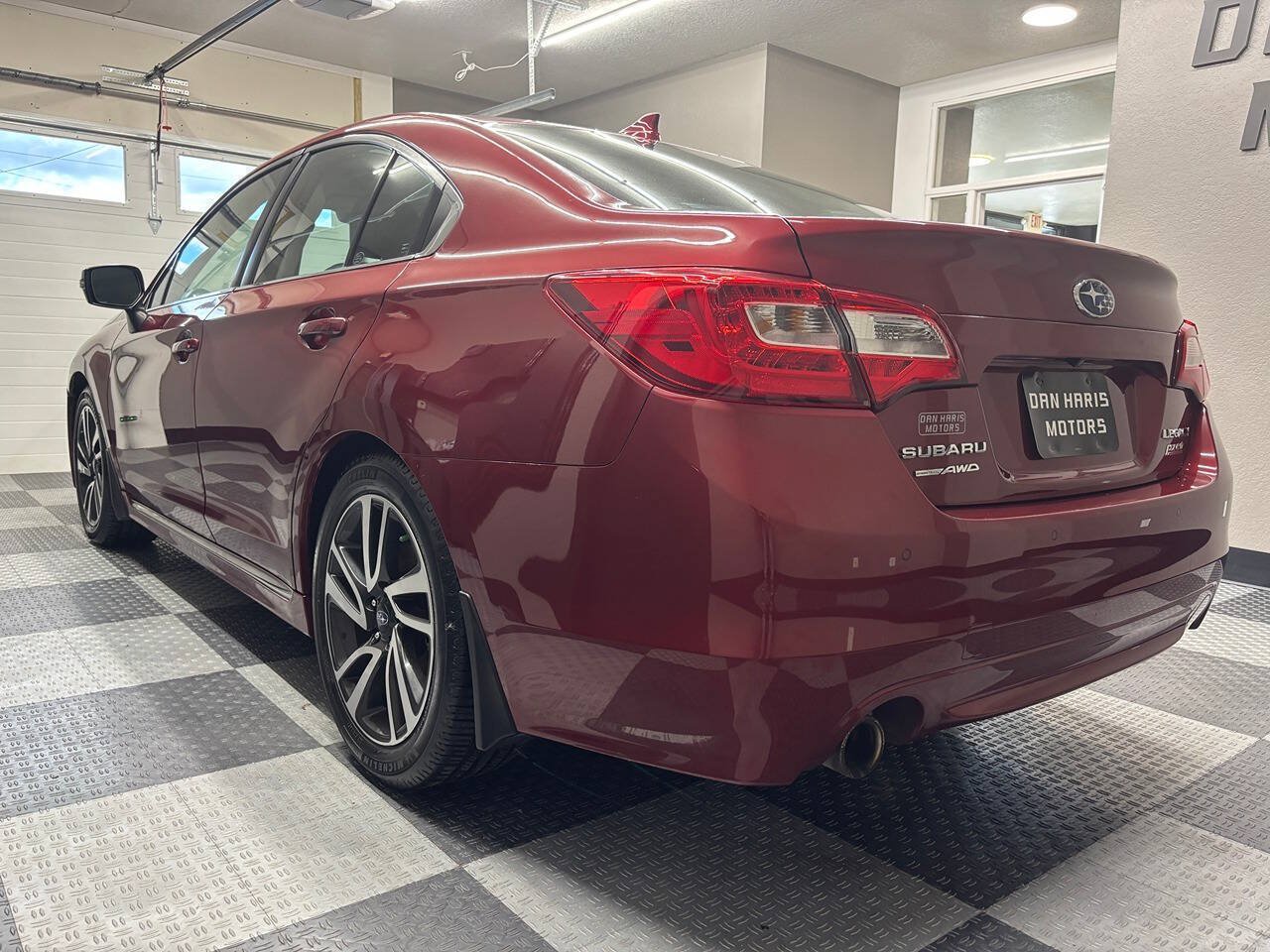Used 2017 Subaru Legacy 2.5i Sport AWD/4WD image 14